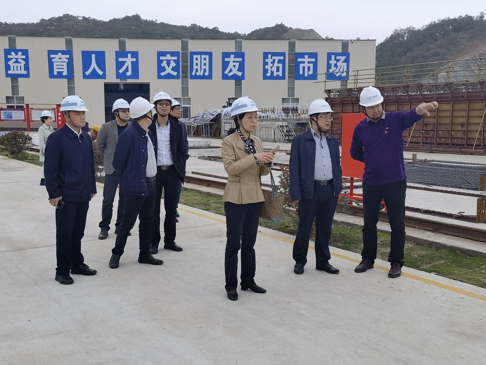 省交通运输厅二级巡视员黄楠莅临漳湾作业区调研指导工作 - 宁德港务集团有限公司